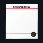 Squash court notitieblok met dubbelgele stip ball<br><div class="desc">Notitieblok met dubbele gele stipbal. Aangepaste notitiepad voor zakelijk of persoonlijk gebruik. Ideaal om lijsten,  herinneringen,  tactieken en andere belangrijke dingen te doen. Handige kantoor en schoolbenodigdheden met sportief design. Dubbelgele puntsbal logo met rode strepen.</div>