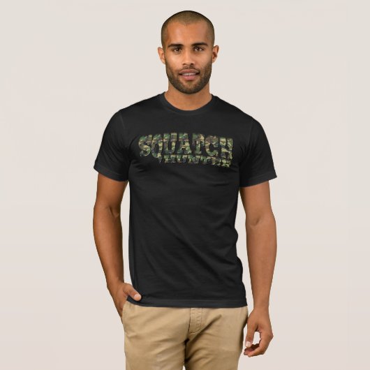 Squatch Hunter - Camo Pattern T-shirt (Voorkant volledig)