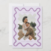 Squiggly Hand getrokken lijn Paarse bruiloft foto Bedankkaart (Voorkant)