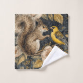 Squirrel and Yellow Canary with Flowers Pattern Bad Handdoek (Wasdoekje)