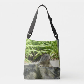 Squirrel Chilling All-Over-Print Cross Body Bag Crossbody Tas