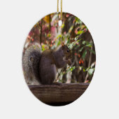 Squirrel Chow Time Keramisch Ornament (Rechts)