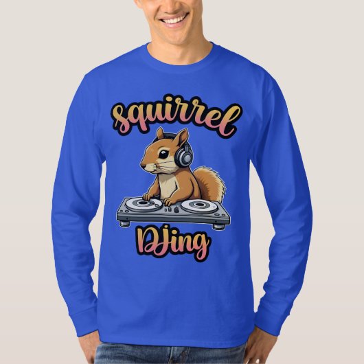 Squirrel DJ Party Vibes Funny Retro DJ T-Shirt (Voorkant)