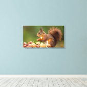 squirrel eating nut canvas afdruk (Insitu (Houten vloer))