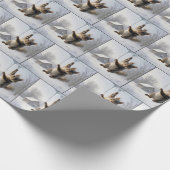 Squirrel Hanging From an Icicle Cadeaupapier (Hoek)