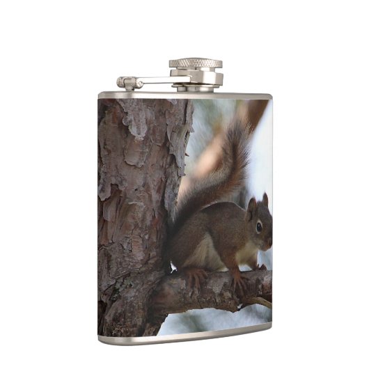 Squirrel in a Pine Tree Heupfles (Rechts)