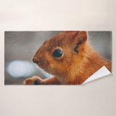 SQUIRREL ON TREE TRUNK BADHANDDOEK (Badhanddoek)