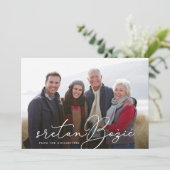 Sretan Božić Whimsical Script Holiday Photo Card Feestdagenkaart (Staand voorkant)