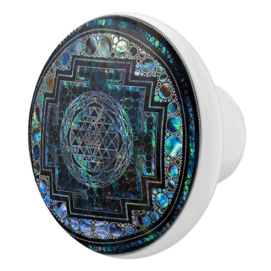 Sri Lanka, Sri Lanka, Sri Lanka, Abalone Shell en  Keramische Knop (Rechts)