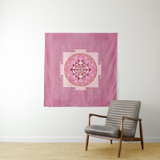 Sri Yantra / Sri Chakra in lotus Wandkleed (In Situ (horizontaal))