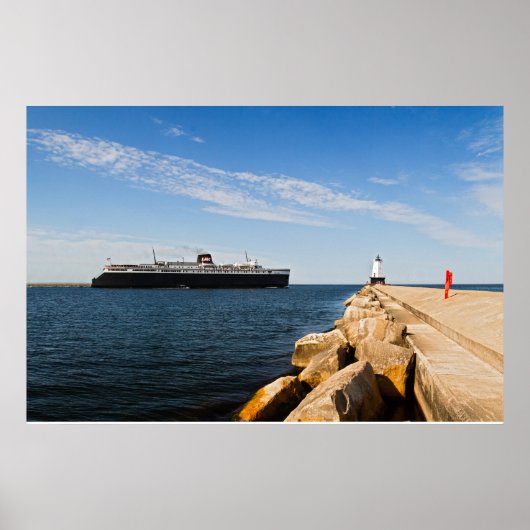 SS Badger Car Ferry & Ludington, MI Lighthouse Poster (Voorkant)