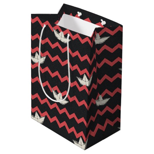 SS Georgie Boat Chevron Pattern Medium Cadeauzakje (Achterkant Gekanteld)