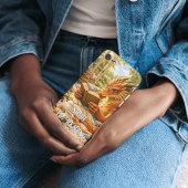 Sst… Ik Lees Cozy Lezen Draak iPhone 16 Hoesje