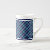 St Andrews District Tartan Bone China Mok (Rechts)