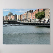 St Andrew's River Liffey Dublin Ierland Europa