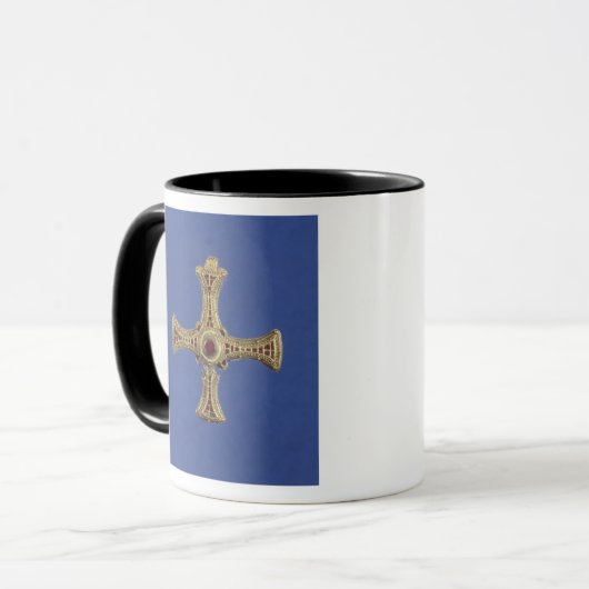 St. Cuthbert's Cross Mok (Voorkant links)