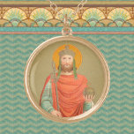 St. Henry II, keizer (BBS 10) Round Goud Vergulden Ketting<br><div class="desc">In dit afbeelding in de stijl van de benedictijnse kunst van Beuron draagt de heilige Hendrik II (972-1024), keizer van het Heilige Roomse Rijk, keizerlijke regalia - een kroon, een met hermelijn omzoomde vermiljoen rode mantel over een blauwgroen gewaad, en draagt een scepter en een bol die symbolisch is voor...</div>