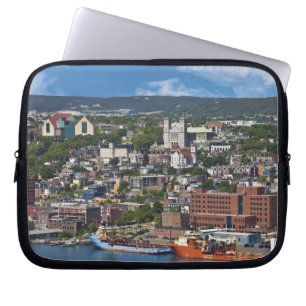 St. John's, Newfoundland, Canada, de kustlijn Laptop Sleeve