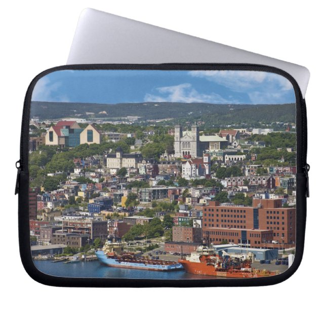 St. John's, Newfoundland, Canada, de kustlijn Laptop Sleeve (Voorkant)