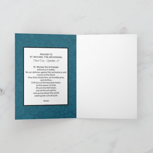 St. Michael de Aartsengel verdedigt ons in Slag Kaart (Binnen)