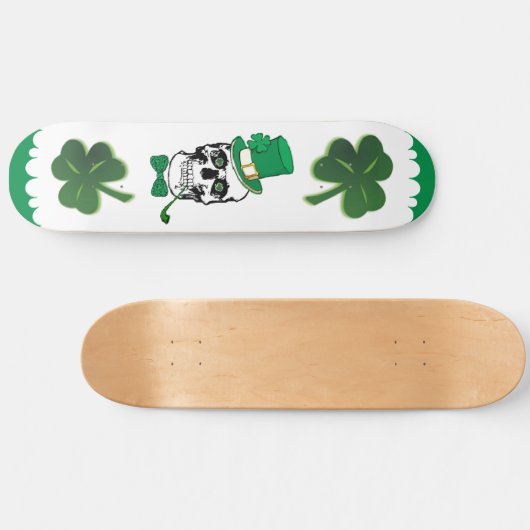 St. Paddy Skull Skateboard (Horizontaal)