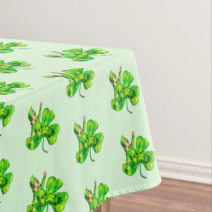 ST. PATRICK-BABY LEPRECHAUN TABLECLOTH TAFELKLEED