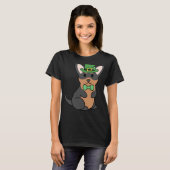 St Patrick Black en Tan Chihuahua T-shirt (Voorkant volledig)