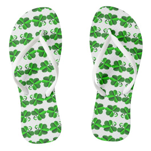 St Patrick Day. Clover shamrock. Teenslippers (Voetbed)