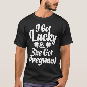 St Patrick Day Lucky Couple Zwangerschap Aankondig T-shirt