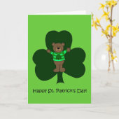 St. Patrick de dag draagt in groen Kaart (Gele Bloem)