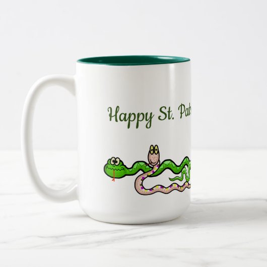 St. Patrick en Snakes Funny Mug Tweekleurige Koffiemok (Links)