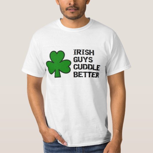 st . patrick ' s dag : ierse jongens knuffelen bet t-shirt (Voorkant)
