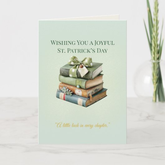 St. Patrick’s Day Stack of Books Card – Irish Luck Kaart (Voorkant)