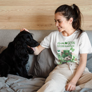 St Patrick Schattige Dog Mean Green Kissing Machin T-shirt