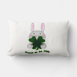 St. Patricks Bunny Proud om Irish Shamrock te word Kussen