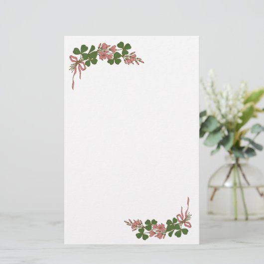 ST. PATRICK'S DAG/Shamrocks, wit Briefpapier (Staand voorkant)