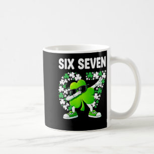 St. Patrick's dag zes zeven 6 7 meme klaver kinder Koffiemok