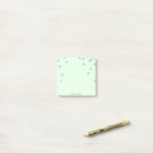 St patrick's day 3 bladklaver Groen pastel Post-it® Notes (Op bureau)