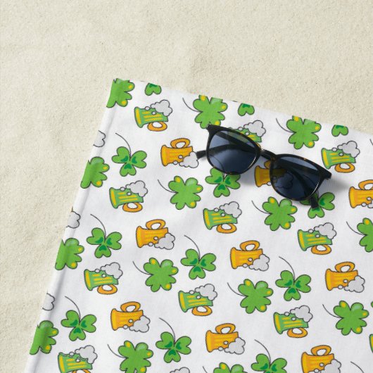 St. Patrick's Day Beach Towel Strandlaken (In situ)