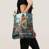 St Patrick's Day Beauty Zittend op een vat Tote Bag (Dichtbij)