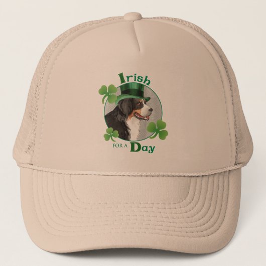 St. Patrick's Day Berner Trucker Pet (Voorkant)