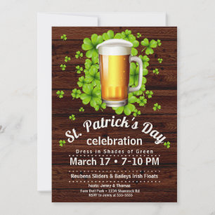 St. Patrick's Day Bier & Shamrocks op Hout Kaart