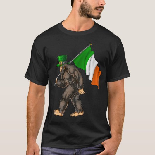St. Patrick's Day Bigfoot Ierland Vlag T-shirt (Voorkant)
