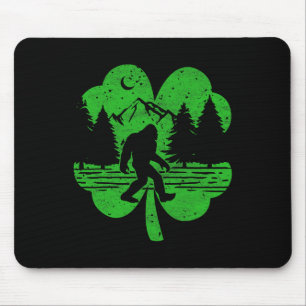 St. Patrick's Day Bigfoot Ierse Sasquatch Heilige Muismat