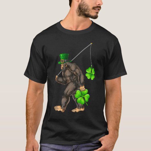 St Patricks Day Bigfoot Sasquatch Iers T-shirt (Voorkant)