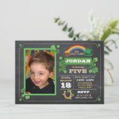 St. Patricks Day Birthday Party Photo Invite 3 4 5 Kaart (Staand voorkant)