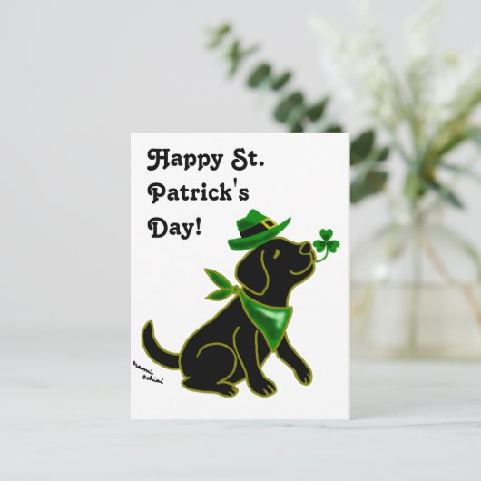 St. Patrick's Day Black Labrador Briefkaart (Staand voorkant)