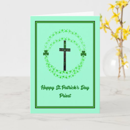 St. Patrick's Day Card for Priest with Cross Kaart (Gele Bloem)