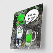 ST PATRICK'S DAY CAT MET GREEN IRISH BEER VIERKANTE KLOK (Hoek)