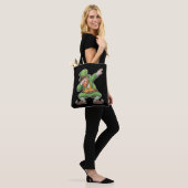 St Patricks Day Dab Dabbing Leprechaun in het groe Tote Bag (Op model)